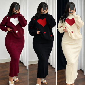 پیراهن جاکتی دو‌تکه زنانه با طراحی قلبی خاص