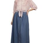 بلوز یخن‌ قاق گلدوزی و دامن کوبایی بلند