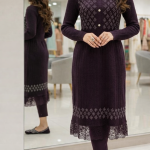 ست بافت یقه ایستاده با تزیینات مروارید و لبه‌دوزی گیپور