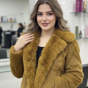 کرتی لامه فصلی زنانه با یقه خزدار