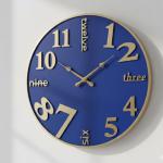 ساعت دیواری لاجوردی و طلایی