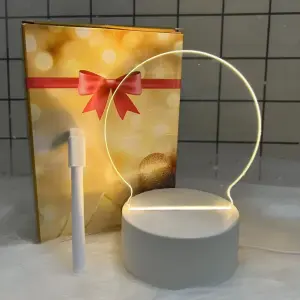 چراغ خواب و تخته یادداشت ۳ بعدی جادویی