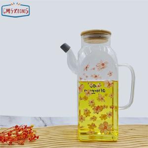 ظرف روغن شیشه‌ ای طرح‌ دار