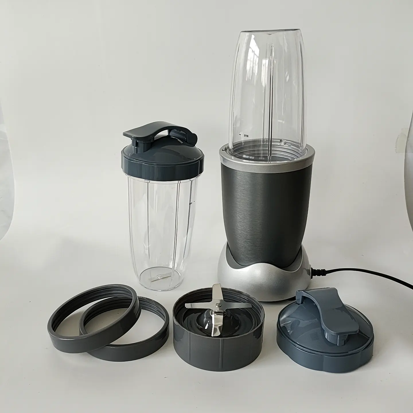 بلندر و اسموتی ساز حرفه ای