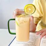 لیوان شیشه ای با دسته رنگی