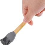 برس سیلیکونی آشپزخانه با دسته چوبی