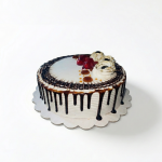 کیک کلاسیک شکلاتی و میوه‌ای